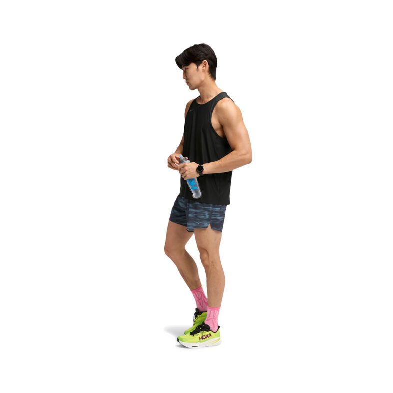 Polera Hoka Airolite Tank 2.0 Black - Imagen 3