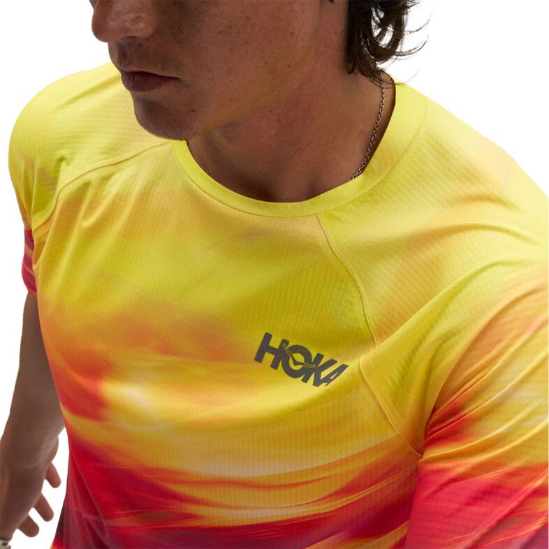 Polera Hoka Race Day Yellow/ Red - Imagen 4